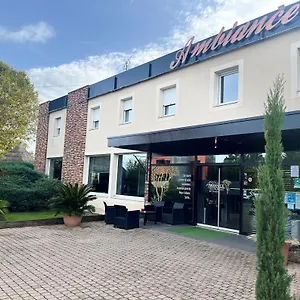 https://adonis-villefranche-ambiance-hotel.hotels-rhonealpes.com